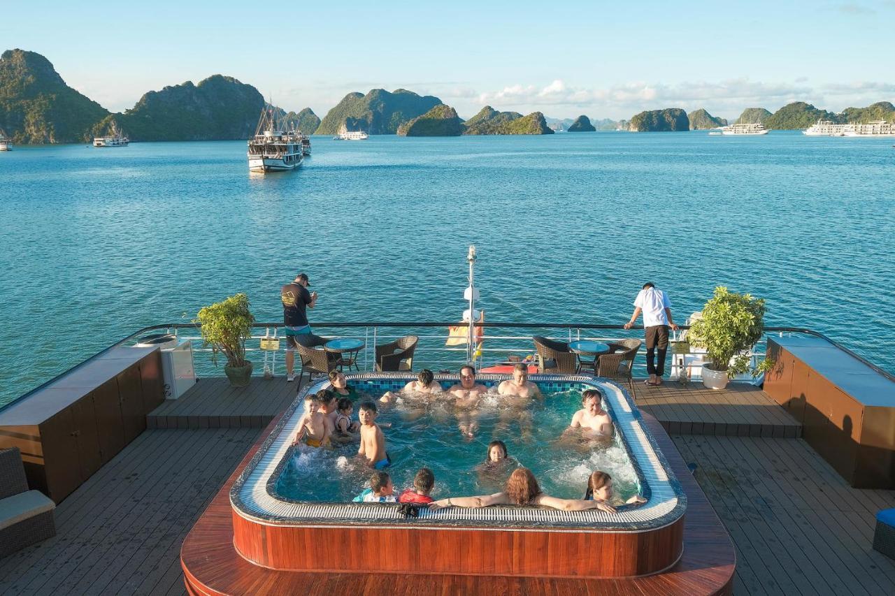 Hotel La Casta Cruise Ha Long Exteriér fotografie